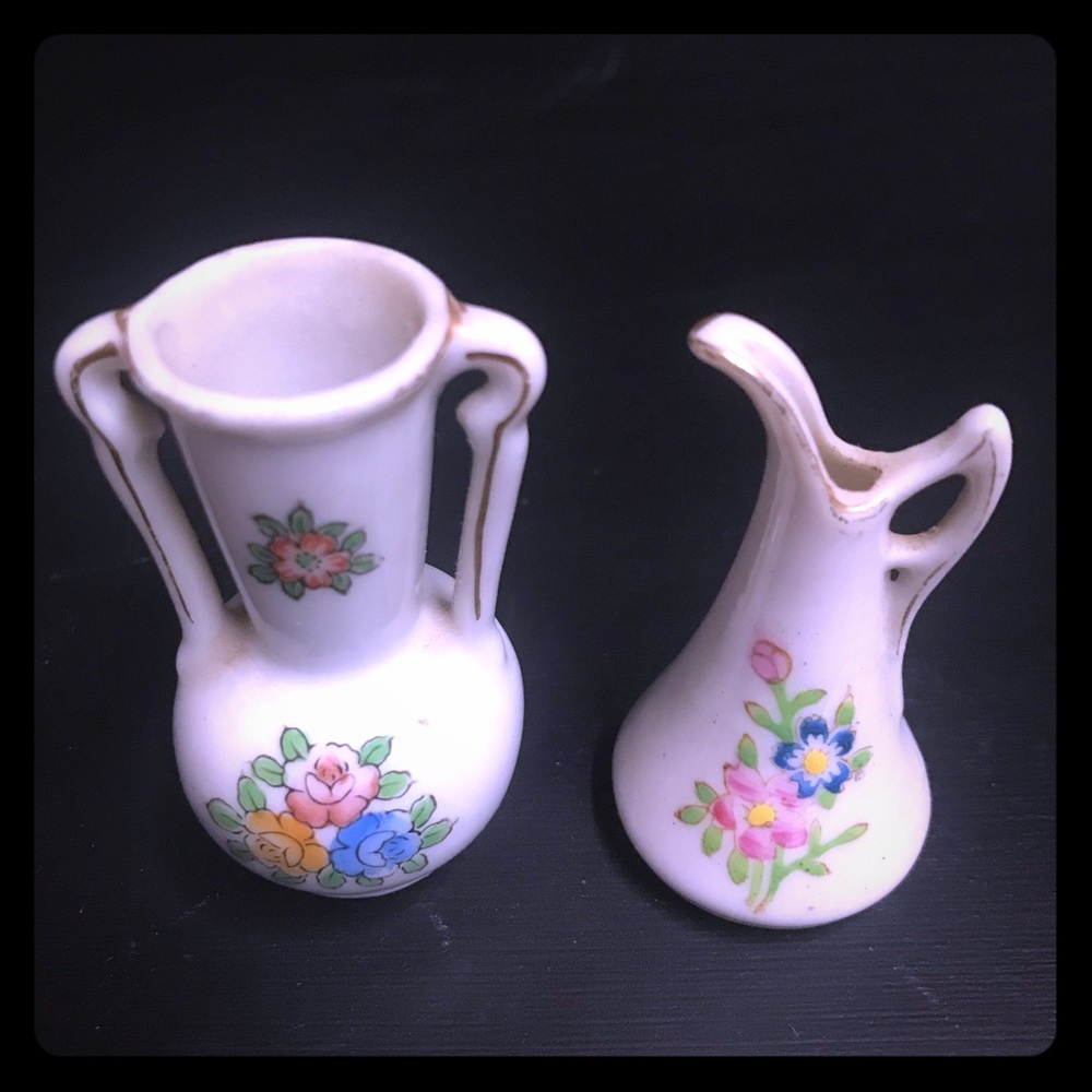 Vintage porcelain miniature vases